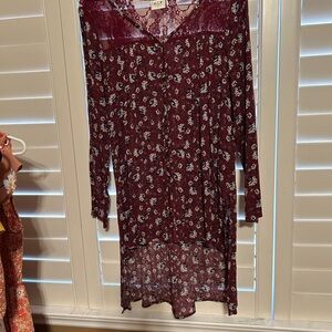h.i.p. Burgundy Lace Floral Dress